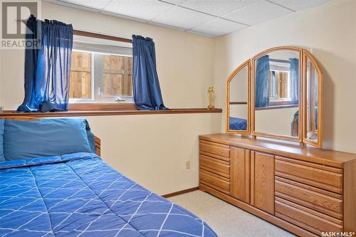 726 Wilkinson Way, Saskatoon, SK - Indoor Photo Showing Bedroom