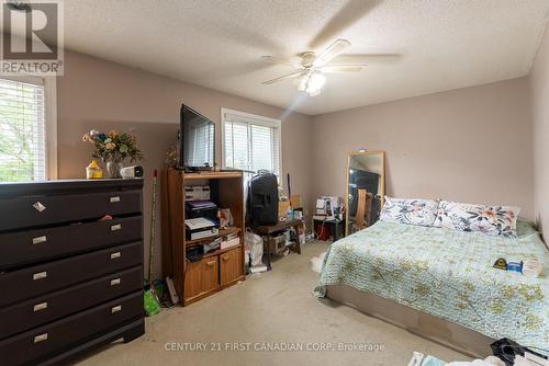 29 - 511 Admiral Drive, London, ON - Indoor Photo Showing Bedroom