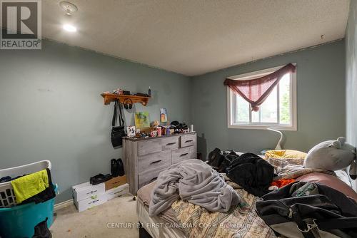 29 - 511 Admiral Drive, London, ON - Indoor Photo Showing Bedroom