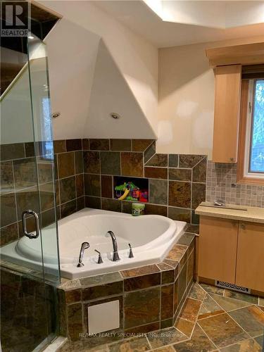 1365 Mississauga Road, Mississauga, ON - Indoor Photo Showing Bathroom