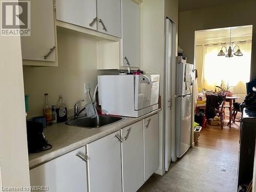 300 Glen Rouge Drive, North Bay, ON - Indoor Photo Showing Kitchen