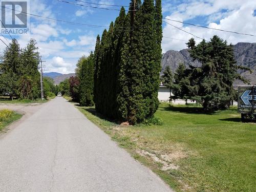 2252 Agar Road, Cawston, BC 