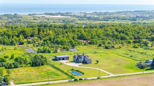 525 Elm Tree Road E, Grimsby, ON - Outdoor With View
