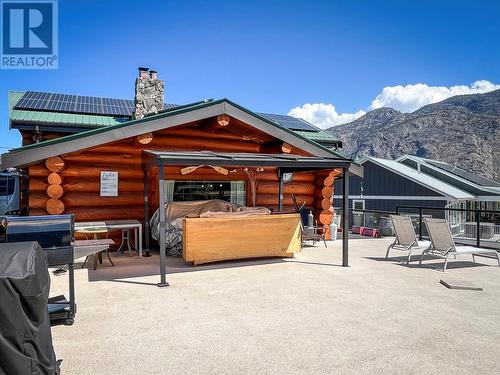 8307 92Nd Avenue, Osoyoos, BC - Outdoor