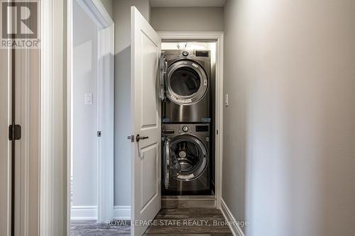 76 Melbourne Street, Hamilton, ON - Indoor Photo Showing Laundry Room