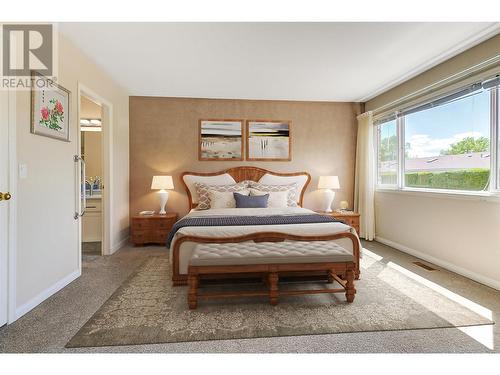 1209 Brookside Avenue Unit# 3, Kelowna, BC - Indoor Photo Showing Bedroom