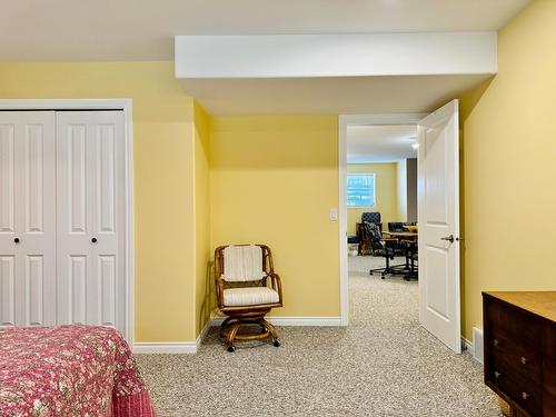 838 309Th Street, Kimberley, BC - Indoor Photo Showing Bedroom