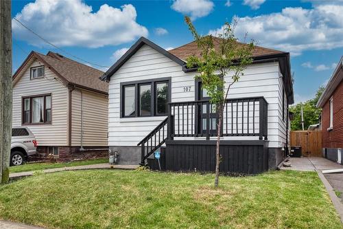 107 Ivon Avenue, Hamilton, ON - Outdoor