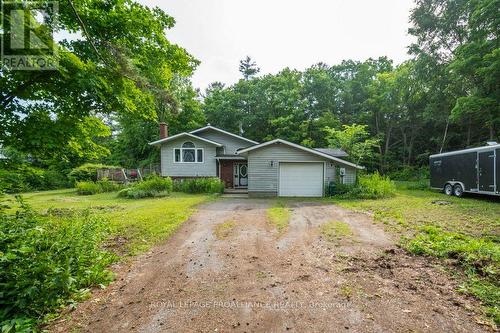 105 Bate Road, Quinte West, ON - Outdoor