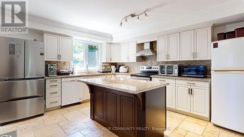 14795 Ninth Line, Whitchurch-Stouffville (Stouffville), ON - Indoor Photo Showing Kitchen