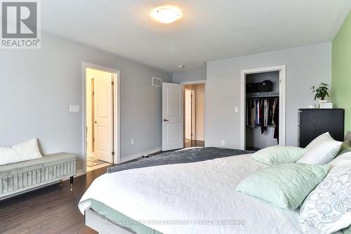 2173 Grainger Loop, Innisfil, ON - Indoor Photo Showing Bedroom