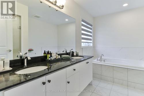 2173 Grainger Loop, Innisfil, ON - Indoor Photo Showing Bathroom