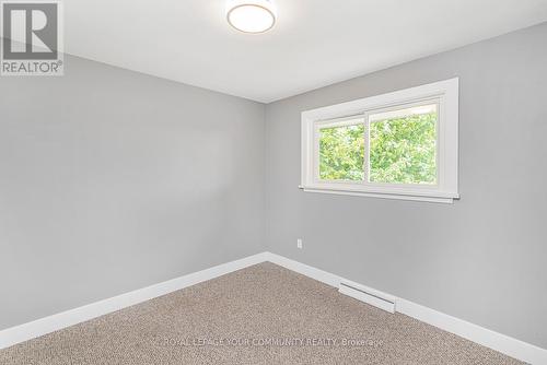 70 Golden Boulevard, Welland, ON - Indoor Photo Showing Other Room