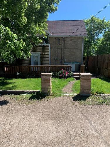 708 13Th Street, Brandon, MB - Outdoor