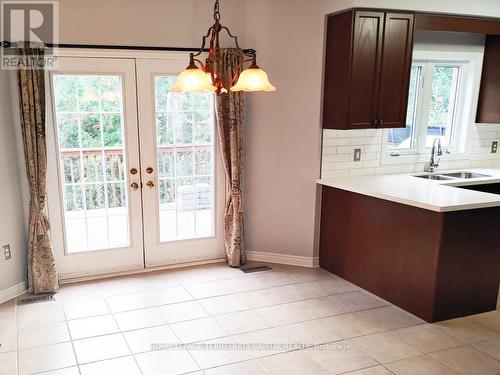 184 Patterson Road, Barrie (Ardagh), ON - Indoor Photo Showing Kitchen With Double Sink