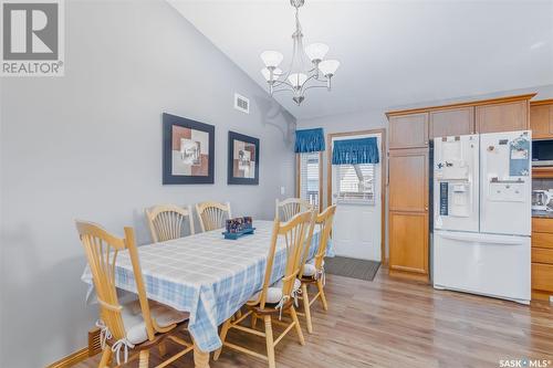 3322 37Th Street W, Saskatoon, SK - Indoor Photo Showing Dining Room