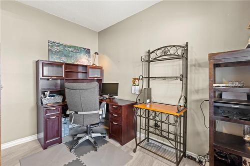 1234 Cannon Street E, Hamilton, ON - Indoor Photo Showing Office