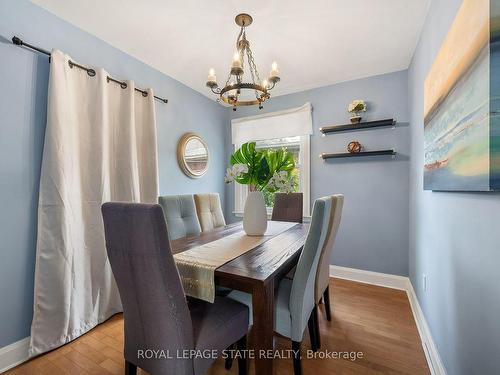 126 Queensdale Ave E, Hamilton, ON - Indoor Photo Showing Dining Room