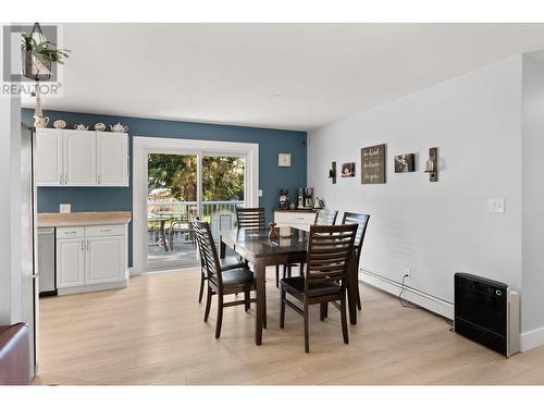 88 Hillcrest Way, Vernon, BC - Indoor Photo Showing Dining Room