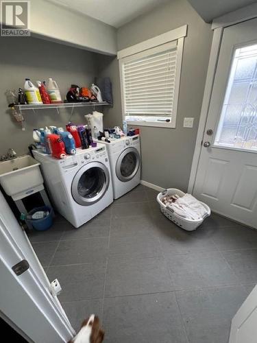 2109 Saddleback Drive, Kamloops, BC - Indoor Photo Showing Laundry Room