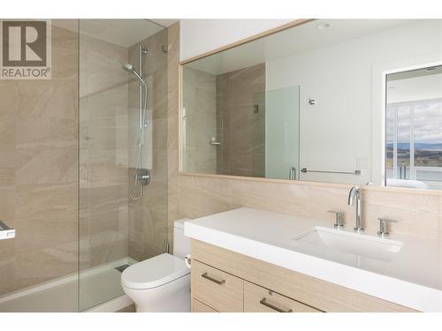 1191 Sunset Drive Unit# 2904, Kelowna, BC - Indoor Photo Showing Bathroom