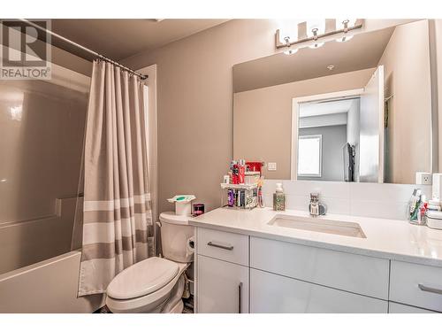 3409 28 Avenue Unit# 216, Vernon, BC - Indoor Photo Showing Bathroom