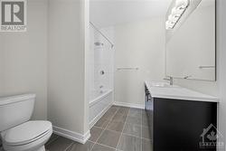 Upper Level Full Bath #2 - 