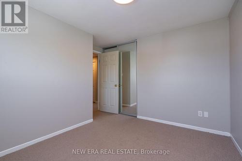 2155 Walker Avenue, Peterborough, ON - Indoor Photo Showing Other Room