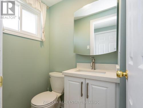 2155 Walker Avenue, Peterborough, ON - Indoor Photo Showing Bathroom
