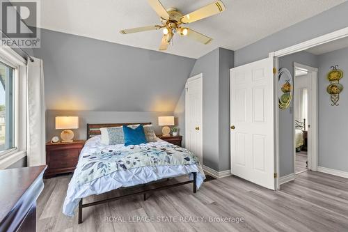 1234 Cannon Street E, Hamilton, ON - Indoor Photo Showing Bedroom