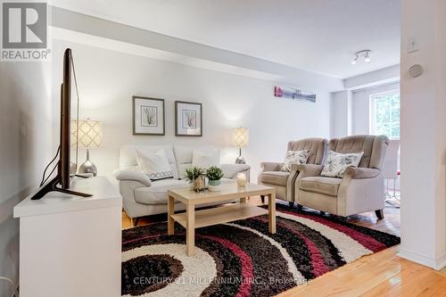 70 - 3950 Erin Centre Boulevard, Mississauga, ON - Indoor Photo Showing Living Room