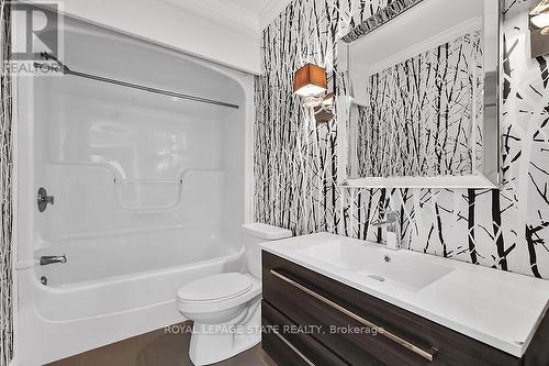 3 - 1173 Bellview Crescent, Burlington, ON - Indoor Photo Showing Bathroom