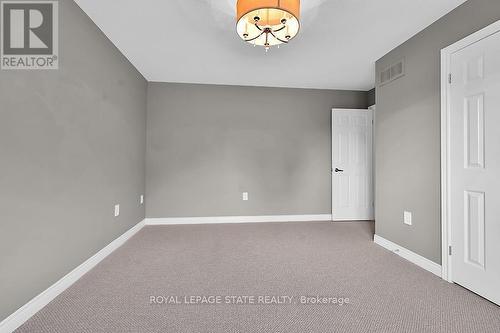 3 - 1173 Bellview Crescent, Burlington, ON - Indoor Photo Showing Other Room