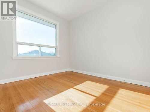 89 Cayuga Avenue, Toronto, ON - Indoor Photo Showing Other Room