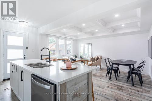 107 Ivon Avenue, Hamilton, ON - Indoor Photo Showing Other Room