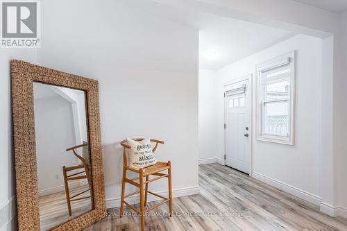 107 Ivon Avenue, Hamilton, ON - Indoor Photo Showing Other Room