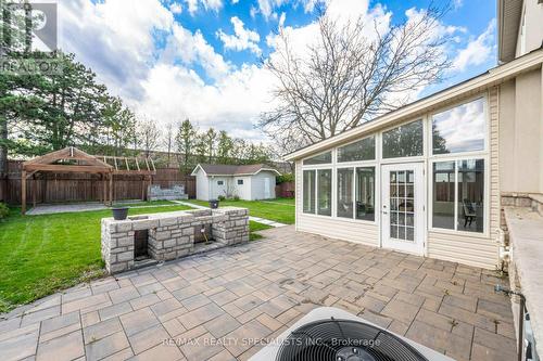 427 Pinegrove Road, Oakville, ON - Outdoor