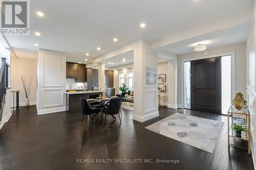 427 Pinegrove Road, Oakville, ON - Indoor