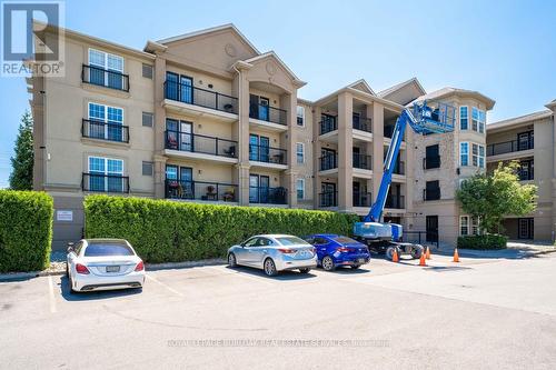 211 - 2045 Appleby Line, Burlington, ON - Outdoor With Facade