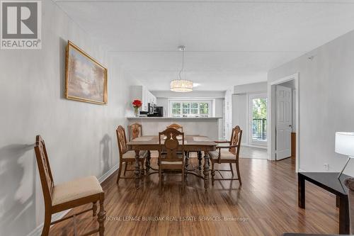 211 - 2045 Appleby Line, Burlington, ON - Indoor Photo Showing Dining Room