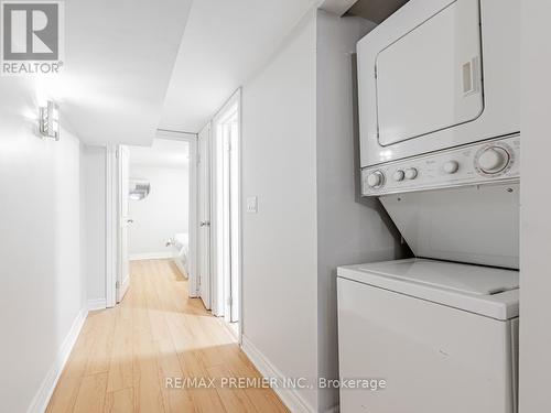10 St Annes Road, Toronto, ON - Indoor Photo Showing Laundry Room