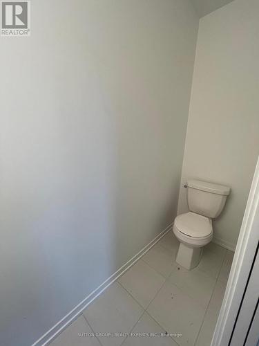 197 Monarch Avenue, Ajax, ON - Indoor Photo Showing Bathroom