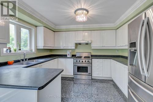 55 Greenbank Drive, Richmond Hill, ON - Indoor Photo Showing Kitchen With Double Sink