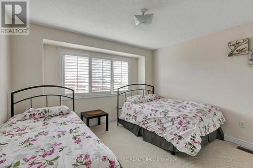 55 Greenbank Drive, Richmond Hill, ON - Indoor Photo Showing Bedroom