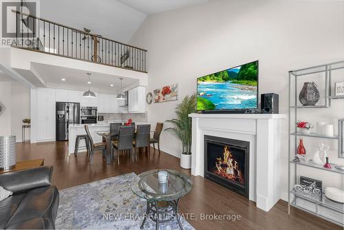 8 Pietrowski Drive, Georgina, ON - Indoor Photo Showing Living Room With Fireplace
