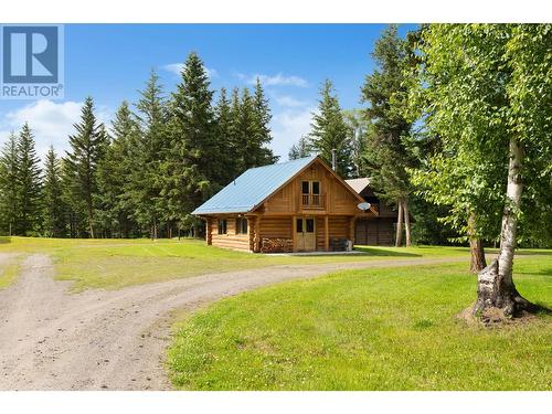 5957 Thorsteinson Road, 103 Mile House, BC - Outdoor With Deck Patio Veranda