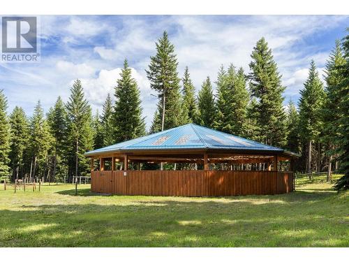 5957 Thorsteinson Road, 103 Mile House, BC - Outdoor