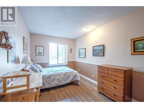 95 Winnipeg Street Unit# 104, Penticton, BC - Indoor Photo Showing Bedroom