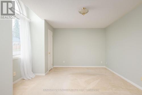 907 Ralphson Crescent, Peterborough, ON - Indoor Photo Showing Other Room