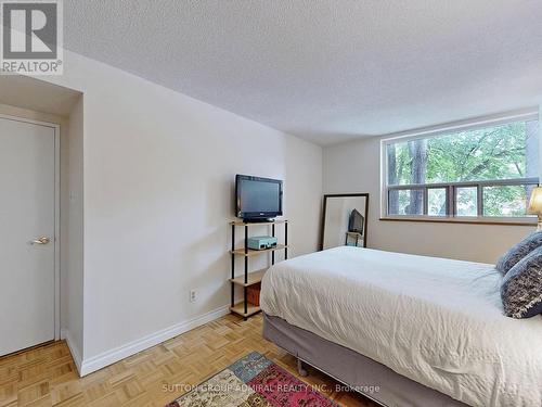 212 - 20 Sunrise Avenue, Toronto, ON - Indoor Photo Showing Bedroom